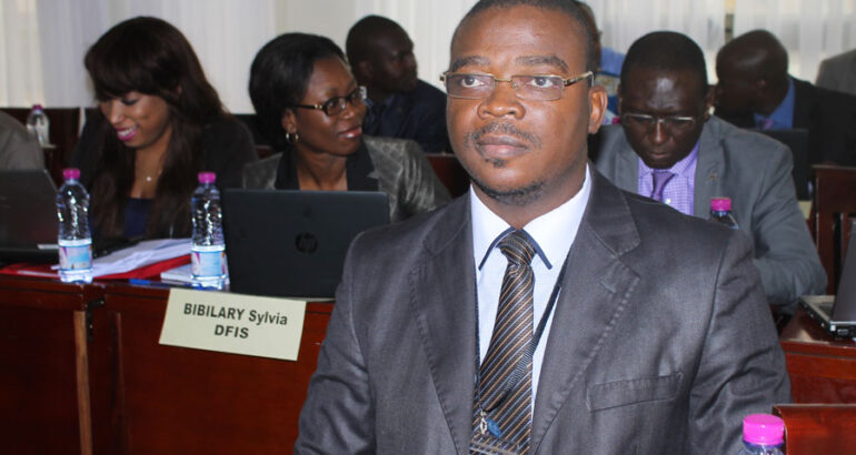 Présentation: Kouamé Hervé DAPA, Invité: Constantin Kubeterzier DABIRE. Surface de vérité du 23 avril 2023